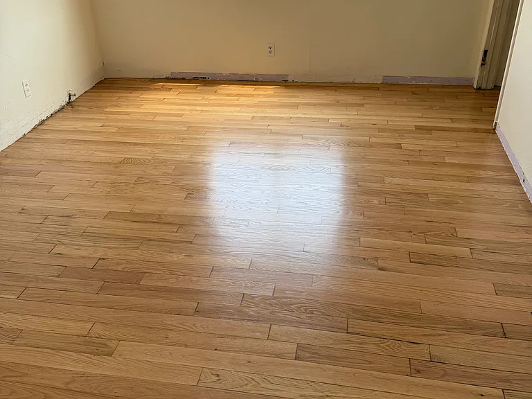 8930 S Vermont Ave — Photo 8