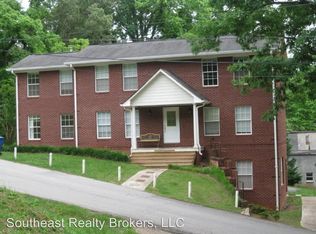 35 Spring St APT 30, Royston, GA 30662