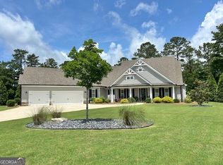 203 N Cove Dr, Newnan, GA 30263
