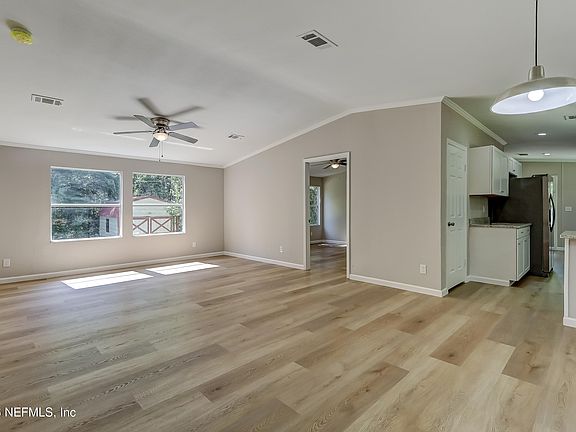 4th image of 267 ASTER Avenue