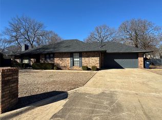 2449 Whispering Oak Dr, Seminole, OK 74868