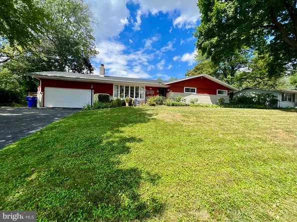 741 Greendale Rd, York, PA 17403