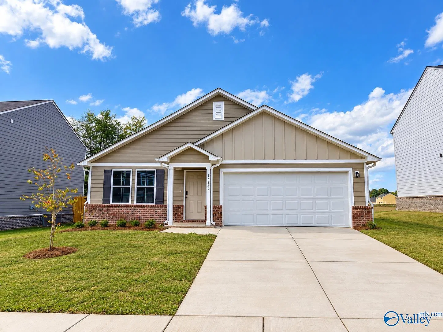 4 bed, 4.0 bath, 1723 sqft, $1,950 — Photo 1