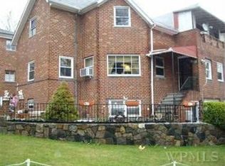 23 Secor Pl, Yonkers, NY 10704