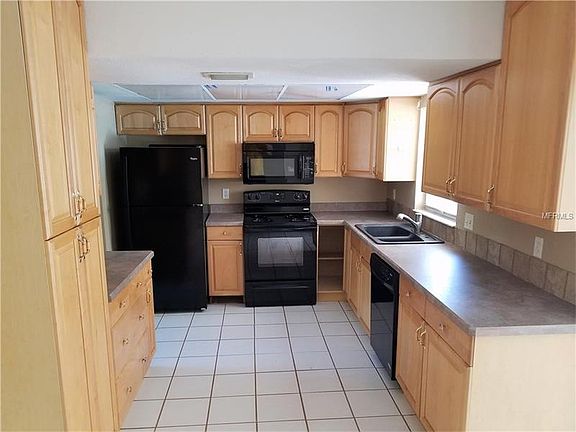 4th image of 3850 Mill Creek Ln