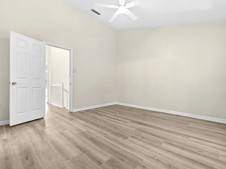 6016 Rockton Ct #A — Photo 2