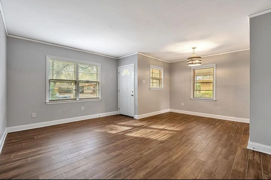 1302 Dogwood Dr — Photo 4