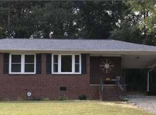 5 Lamar Cir, Greenville, SC 29605