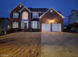 438 Martin Glen Ct, Lawrenceville, GA 30045