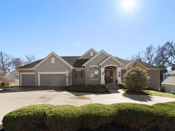 3215 Shawnee Mission Pkwy, Fairway, KS 66205