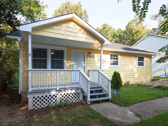 2nd image of 2411 Roanoke St