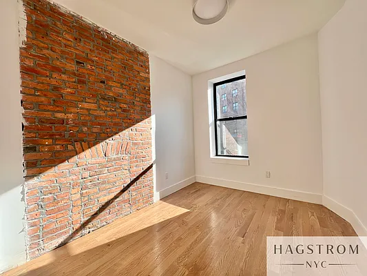 Rented by Hagstrom Management Inc | media 3