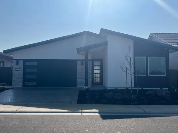 9013 Elliott Springs Dr, Elk Grove, CA 95624