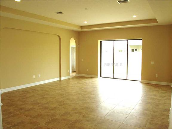 5th image of 2170 Gwynhurst Blvd