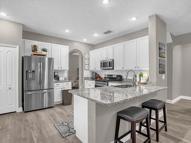 309 Isle Of Sky Cir — Photo 8