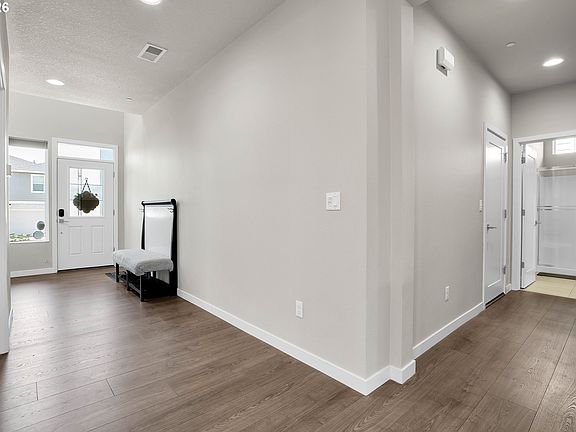 5th image of 9908 SW 173rd Ave