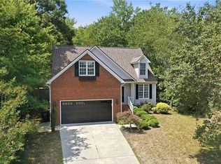 425 Turnberry Dr, Mebane, NC 27302