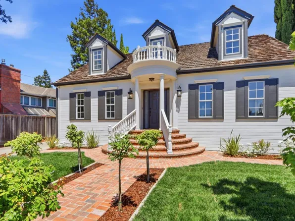 17391 E Vineland Ave, Los Gatos, CA 95030