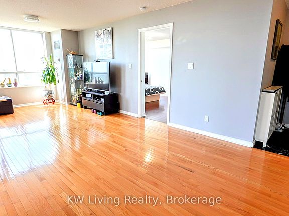 5th image of 29 Northern Heights Dr #1005