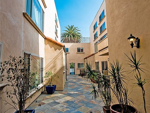 4th image of 4466 Coldwater Canyon Ave APT 101