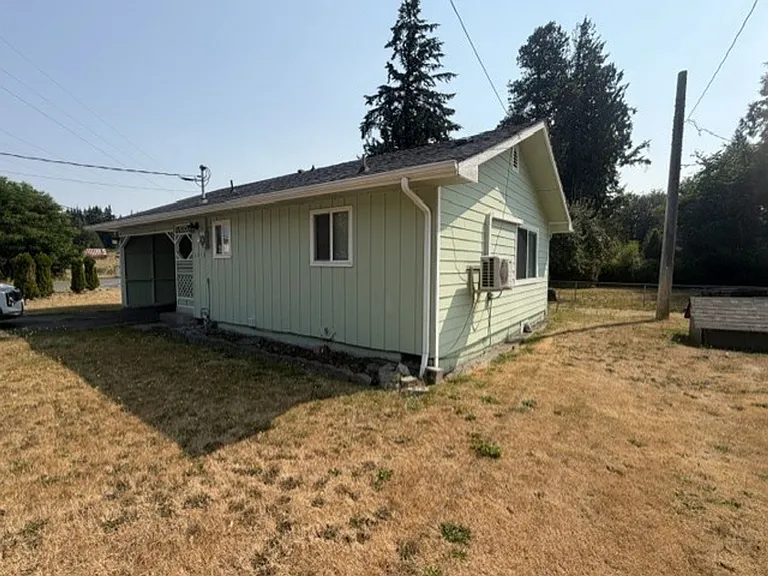 2810 Zenkner Valley Rd — Photo 8