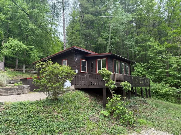 6090 Revere Rd SW #124, Bowerston, OH 44695