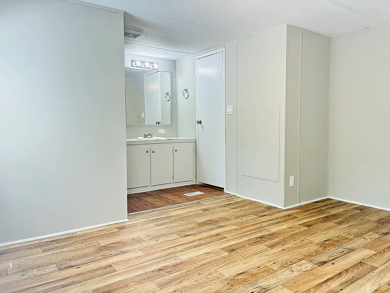 143 Bluebird Ln #A — Photo 17