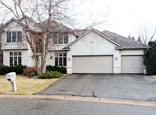 4920 Rosewood Ln N, Plymouth, MN 55442