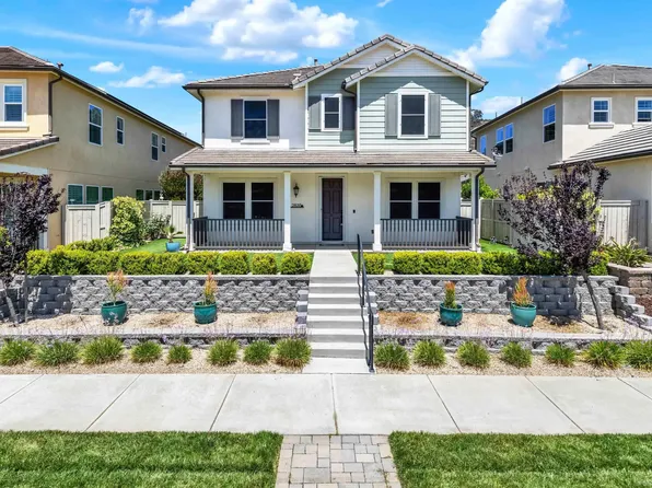 2835 Demler Dr, Escondido, CA 92029