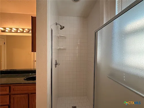 406 Diana Ln #406 Photo 1