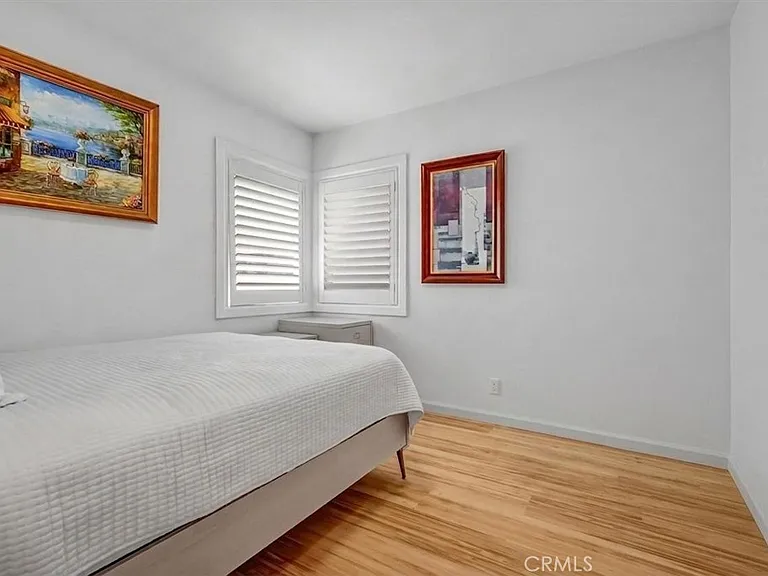 14508 Kingsdale Ave — Photo 17