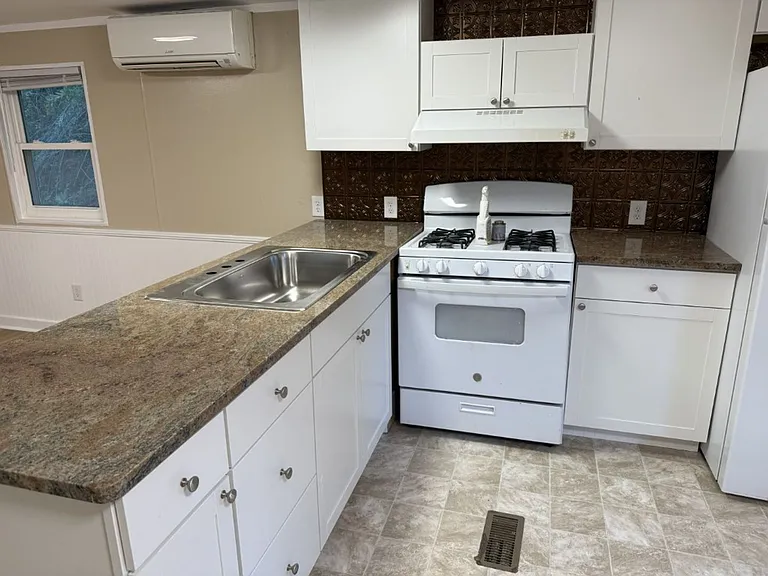 462 Tunnel Mountain Rd — Photo 15