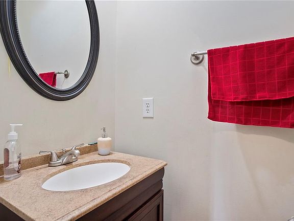 5th image of 12005 Hunton Crossing Pl
