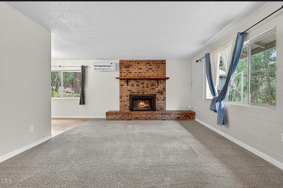 981 Upper Applegate Road - 1 — Photo 3