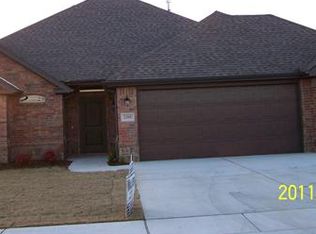 2285 W Cornwall Ave, Fayetteville, AR 72704