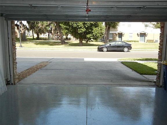 3rd image of 1520 Scarlet Oak Loop #723