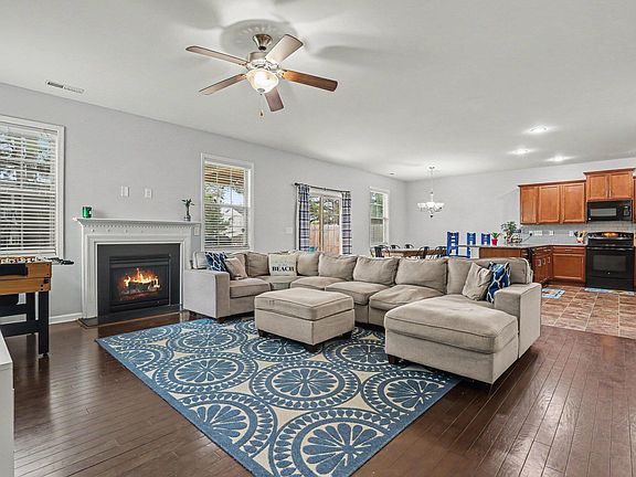 3rd image of 721 Tannerwell Ave
