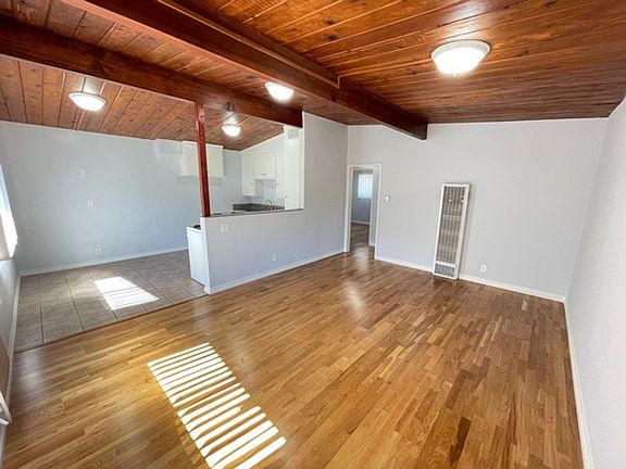 3rd image of 612 Prospect Ave #612PE