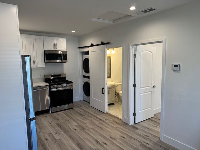 1st image of 23302 Mobile St