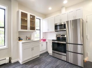 34-20 Broadway #1, Astoria, NY 11106