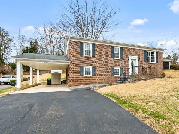 316 Northwood Dr, Pulaski, VA 24301