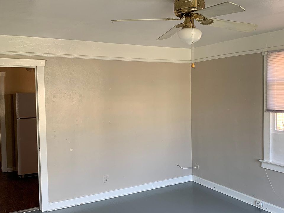 Living room.