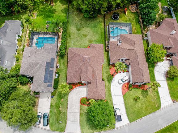 2nd image of 204 Sweetbrier Branch Ln