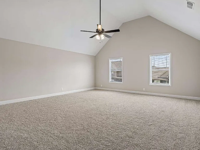 1240 Winterset Dr — Photo 38
