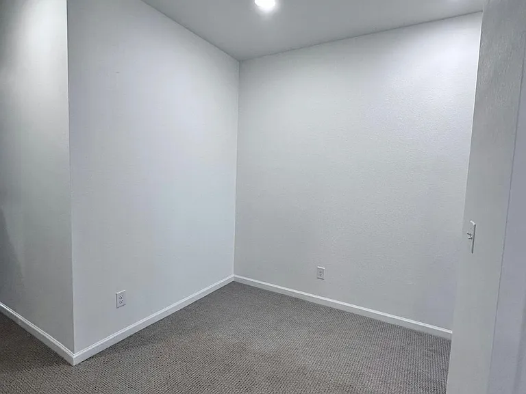 6857 Huddersfield Ln — Photo 28