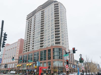 807 Davis St Unit 304, Evanston, IL, 60201