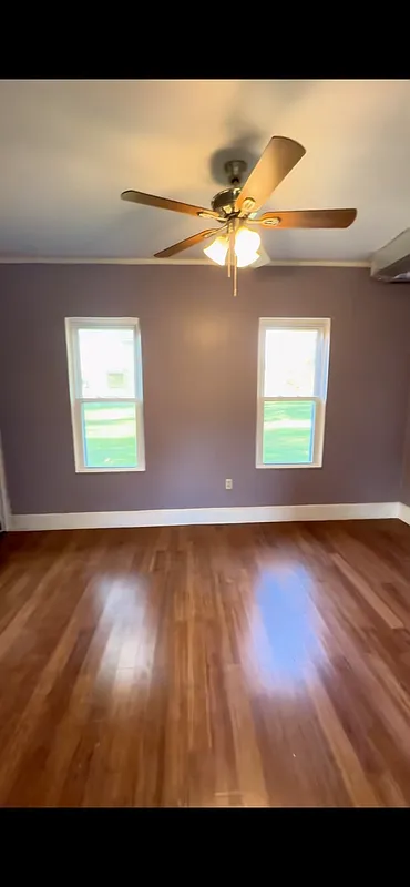 3 bed, 1.0 bath, 1200 sqft, $1,500 — Photo 4