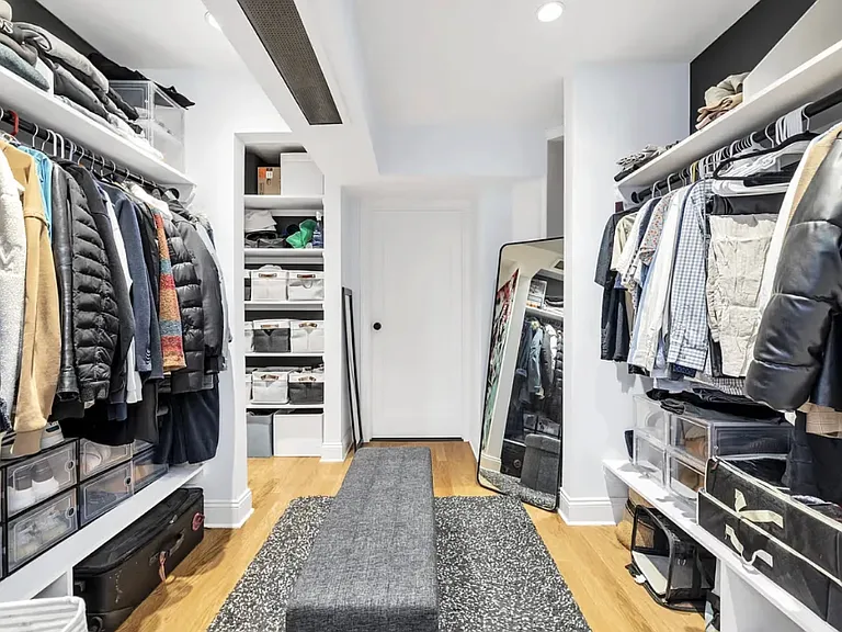 222 Pacific St #1B — Photo 3