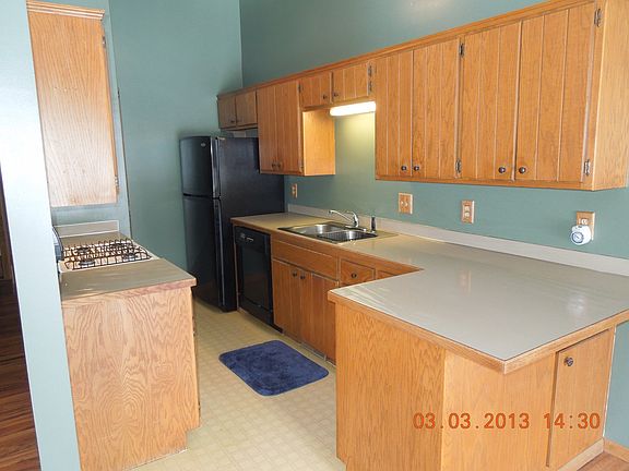 3rd image of 4525 Rosewood Ln N