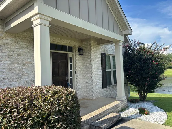 207 Kirksey Dr, Dothan, AL 36305